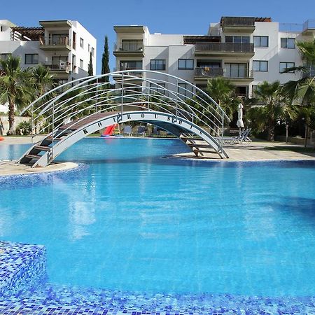 Appartement Danaos Pool View à Paphos Extérieur photo