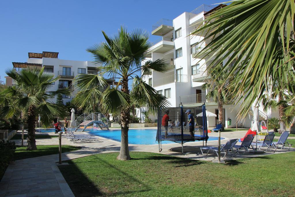 Appartement Danaos Pool View à Paphos Extérieur photo